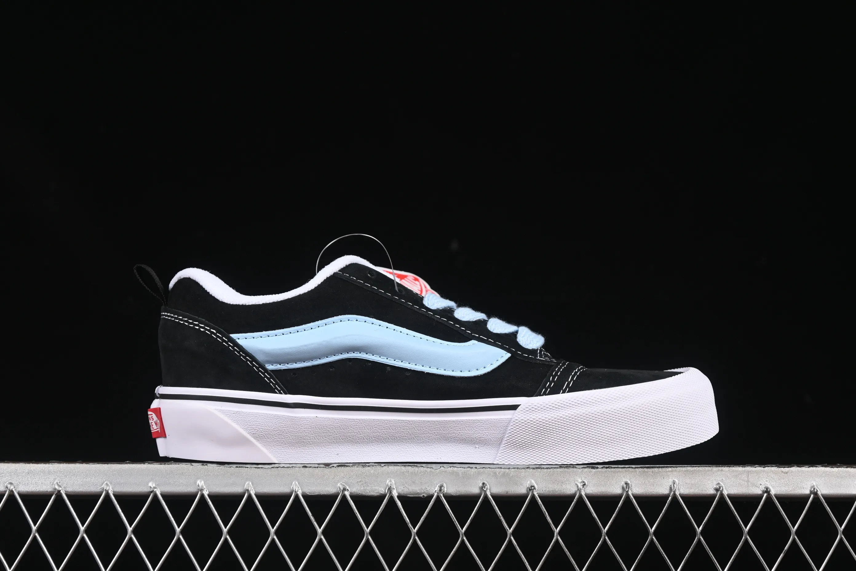 All categories Vans Vans series Vans Low Vans low-top Vans Knu Skool Vans low-top retro casual fat bread shoes VN0009QC6BT1